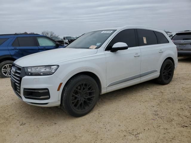 2017 Audi Q7 Premium Plus