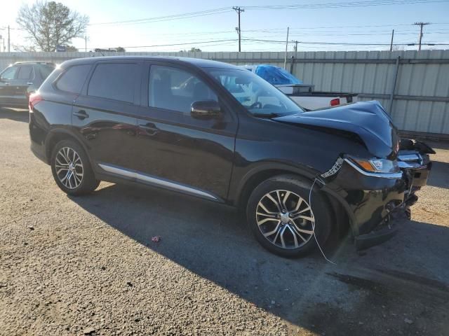 2016 Mitsubishi Outlander SE