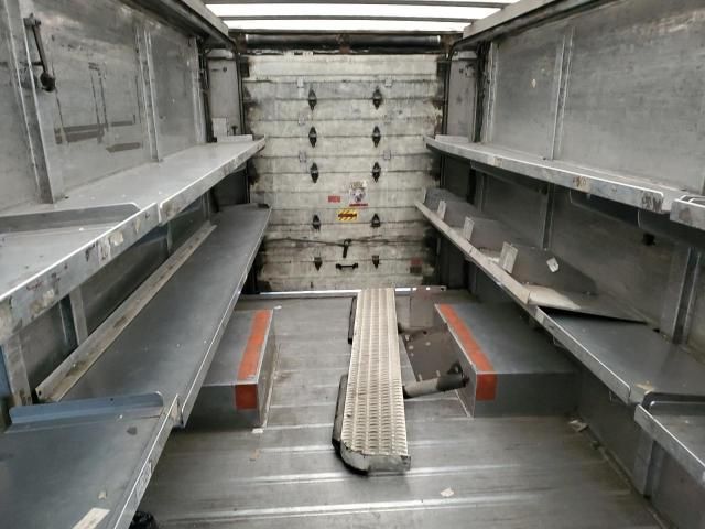 2001 Freightliner Chassis M Line WALK-IN Van