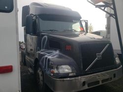 Salvage trucks for sale at Woodburn, OR auction: 2000 Volvo VN