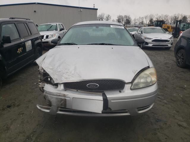 2005 Ford Taurus SE