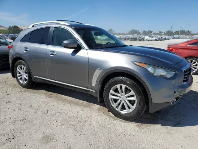 2012 Infiniti FX35