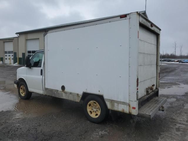 2008 GMC Savana Cutaway G3500