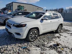 Carros salvage sin ofertas aún a la venta en subasta: 2019 Jeep Cherokee Overland