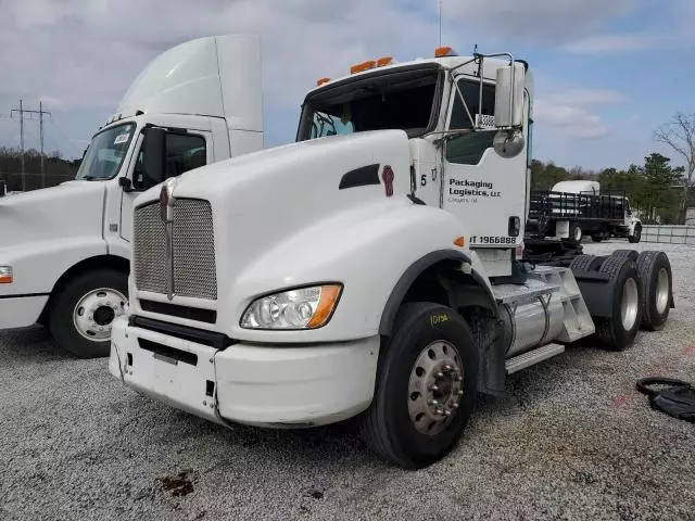 2016 Kenworth Construction T400