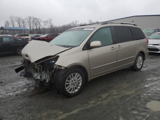 2008 Toyota Sienna XLE