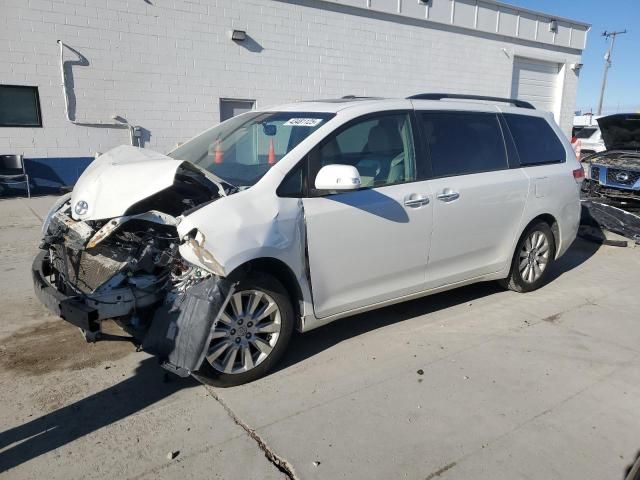 2014 Toyota Sienna XLE