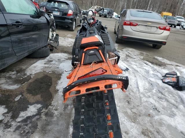 2019 Polaris Snowmobile