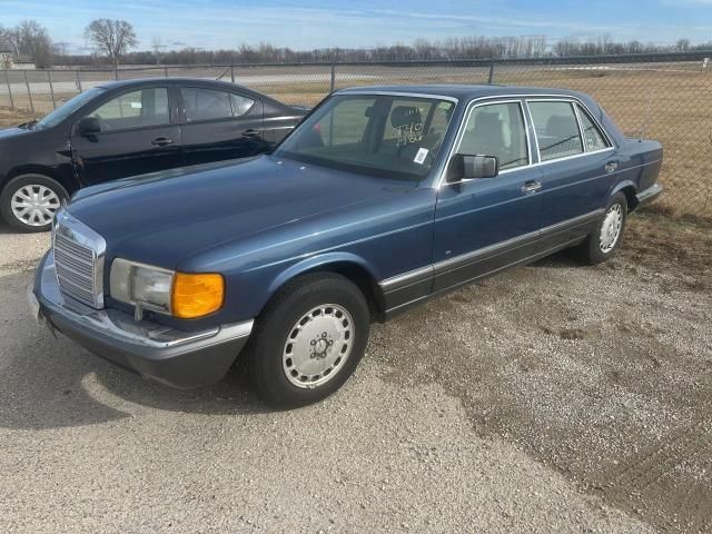 1986 Mercedes-Benz 560 SEL