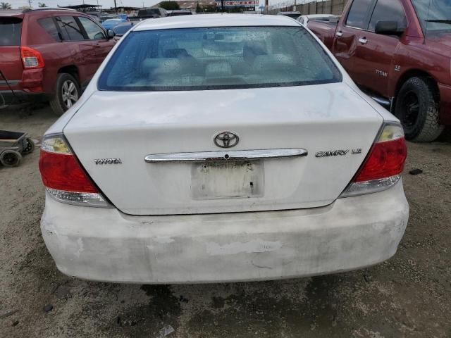 2005 Toyota Camry LE