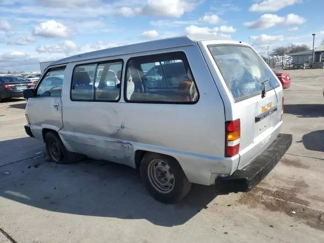 1985 Toyota Van Wagon Cargo