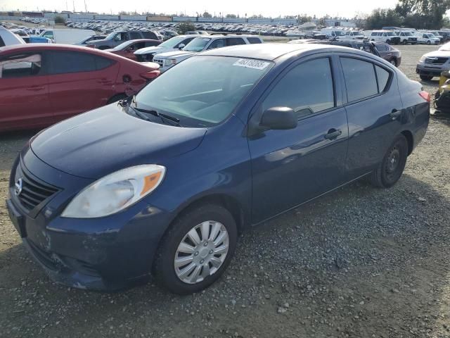 2013 Nissan Versa S