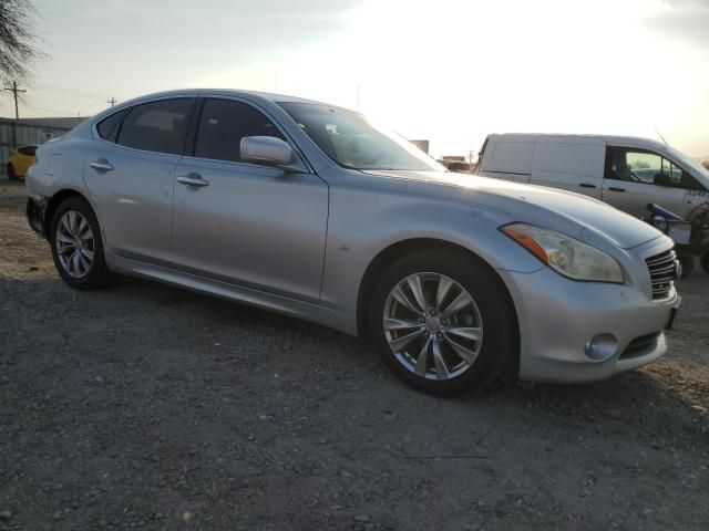 2014 Infiniti Q70 3.7