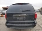 2005 Chrysler Town & Country Limited