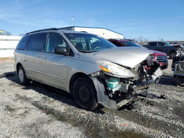 2008 Toyota Sienna CE