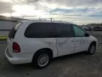 2000 Chrysler Town & Country Limited