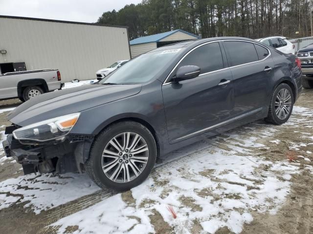 2016 KIA Cadenza Luxury