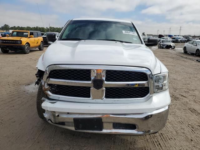 2022 Dodge RAM 1500 Classic SLT