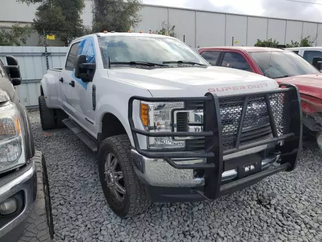 2017 Ford F350 Super Duty