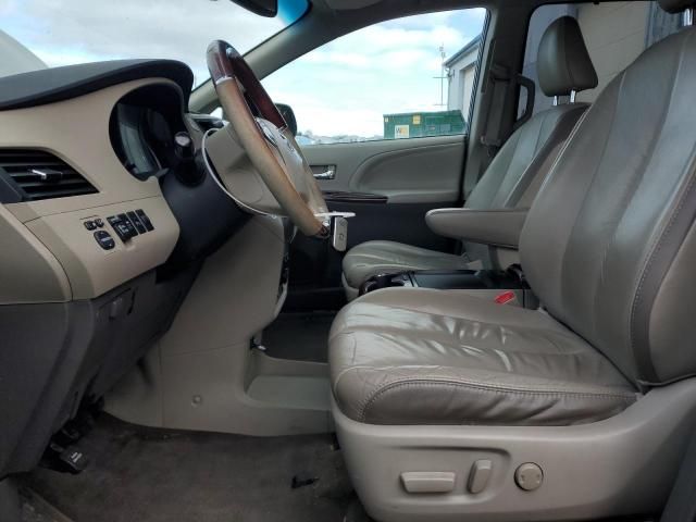 2011 Toyota Sienna XLE