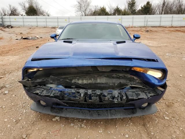 2012 Dodge Challenger SXT