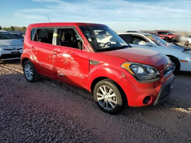 2013 KIA Soul +