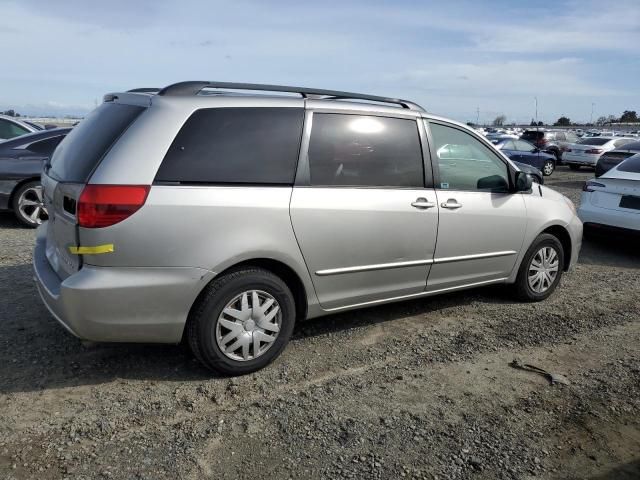 2005 Toyota Sienna CE