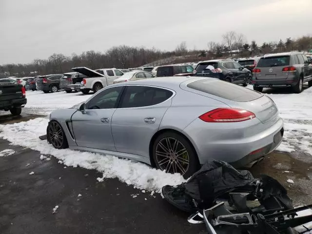 2015 Porsche Panamera S