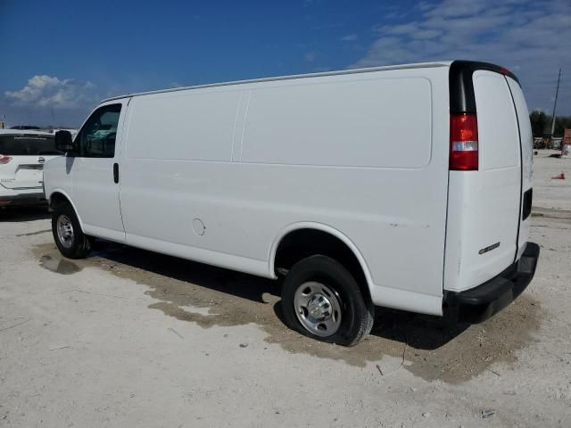 2023 Chevrolet Express G2500