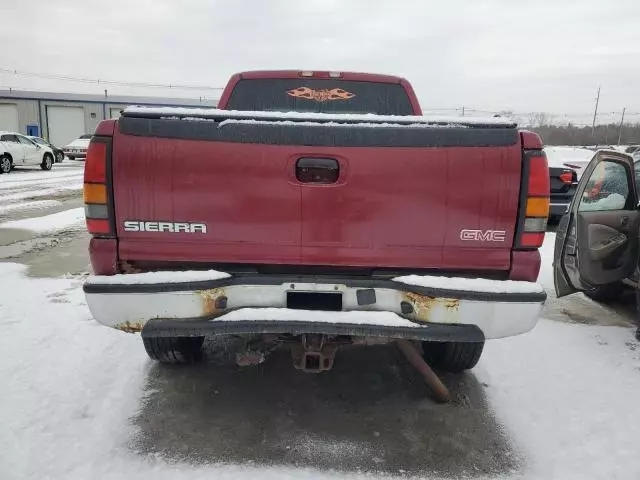 2004 GMC Sierra K2500 Heavy Duty