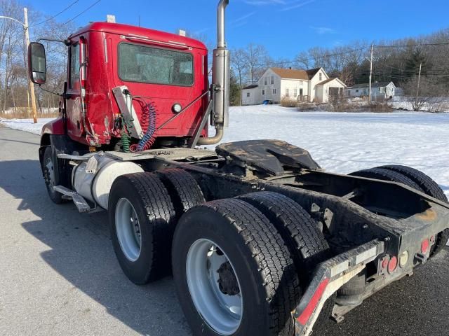 2007 Mack 600 CXP600