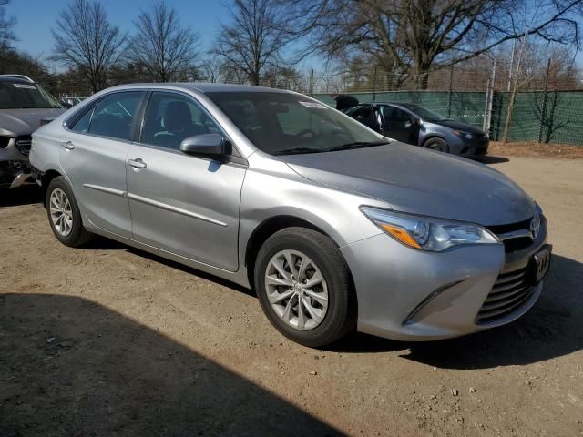 2016 Toyota Camry LE