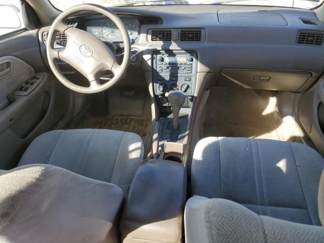 2000 Toyota Camry CE