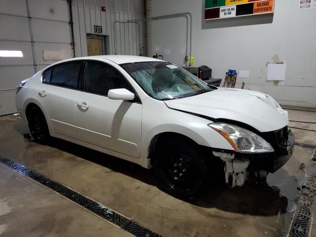 2010 Nissan Altima Base