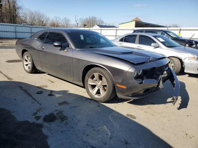 2016 Dodge Challenger SXT