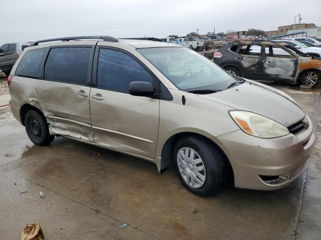 2004 Toyota Sienna CE