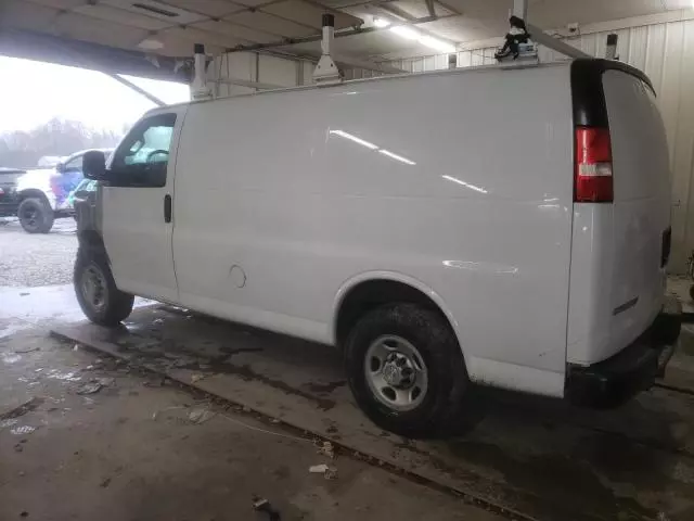 2019 Chevrolet Express G2500