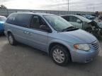 2006 Chrysler Town & Country Limited