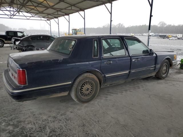 1995 Lincoln Town Car Signature