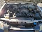 2001 Nissan Frontier Crew Cab XE