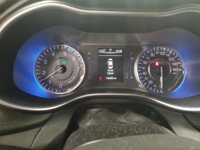 2015 Chrysler 200 LX