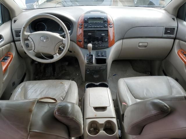 2006 Toyota Sienna XLE