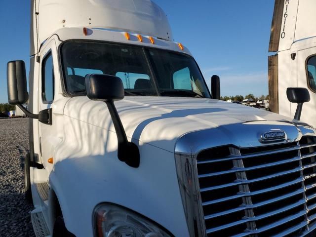 2014 Freightliner Cascadia 125