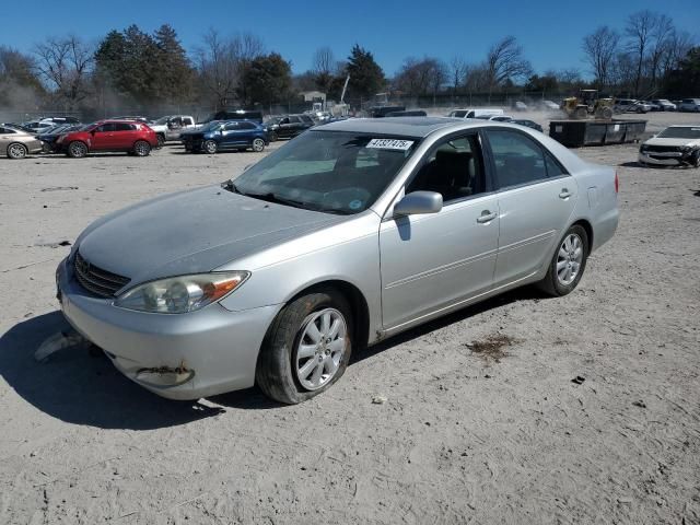 2004 Toyota Camry LE