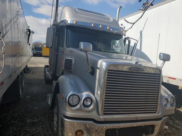 2018 Freightliner Coronado Semi Truck