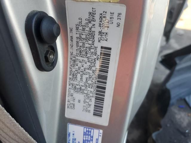 2004 Toyota Sienna XLE