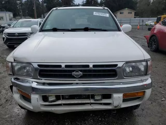 1996 Nissan Pathfinder LE