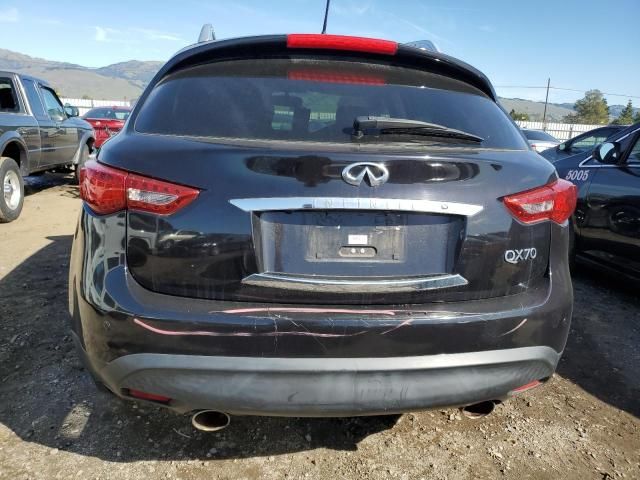 2015 Infiniti QX70