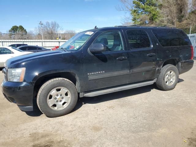 2014 Chevrolet Suburban C1500 LT