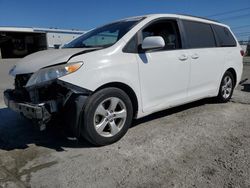 2016 Toyota Sienna LE en venta en Sun Valley, CA